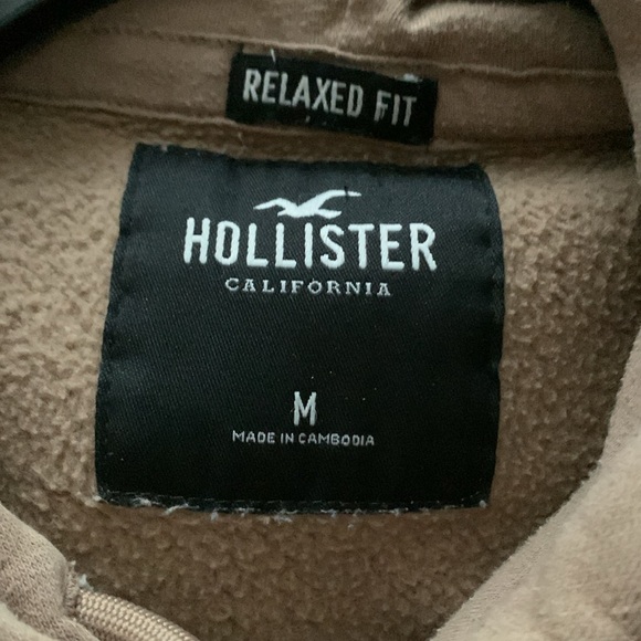 Hollister relaxed fit hoodie - Picture 2 of 3